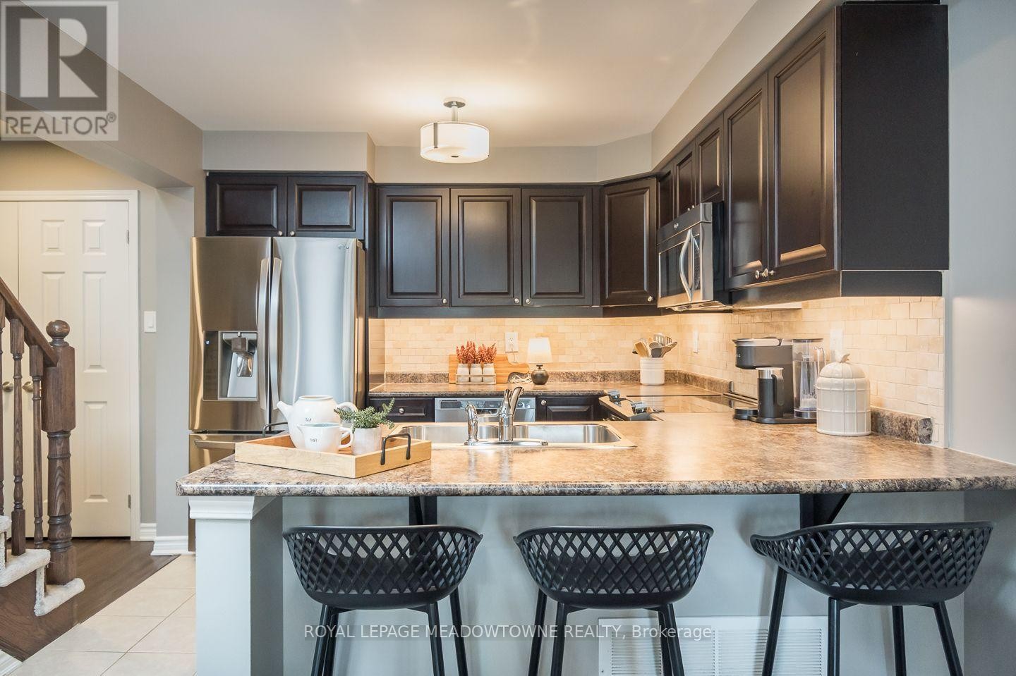 












275 EVES GATE

,
Milton,




Ontario
L9E0A2

