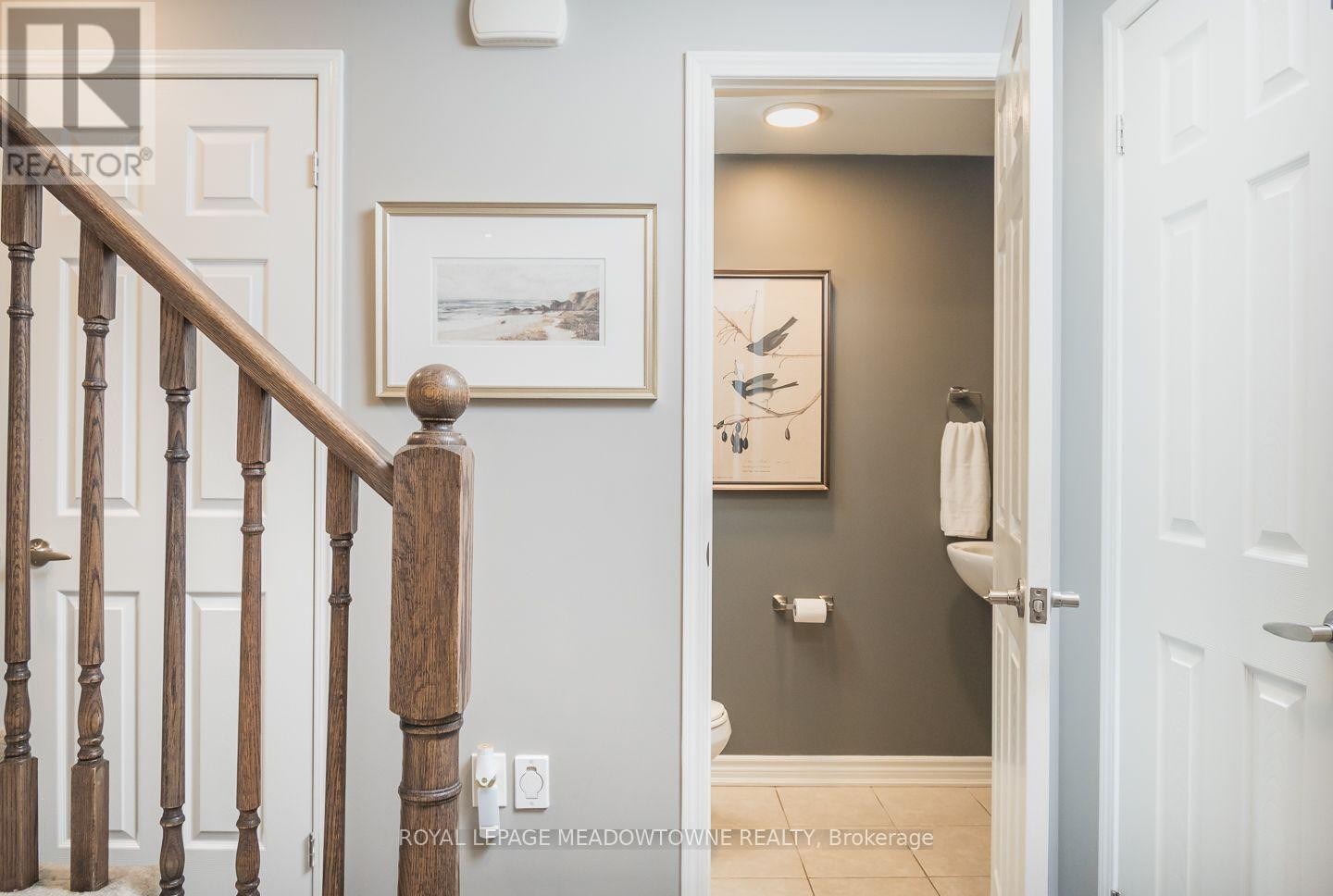 












275 EVES GATE

,
Milton,




Ontario
L9E0A2

