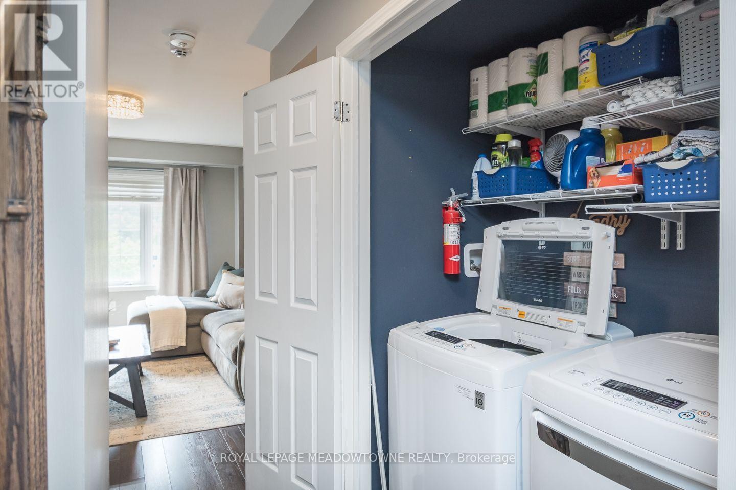 












275 EVES GATE

,
Milton,




Ontario
L9E0A2

