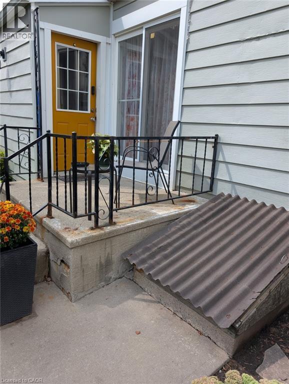 












62 NINTH Avenue

,
Brantford,




Ontario
N3S1E4

