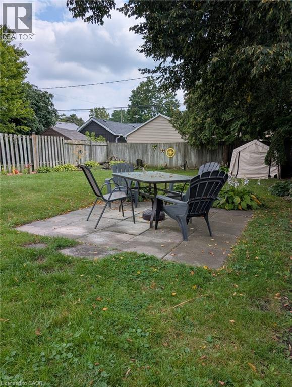 












62 NINTH Avenue

,
Brantford,




Ontario
N3S1E4

