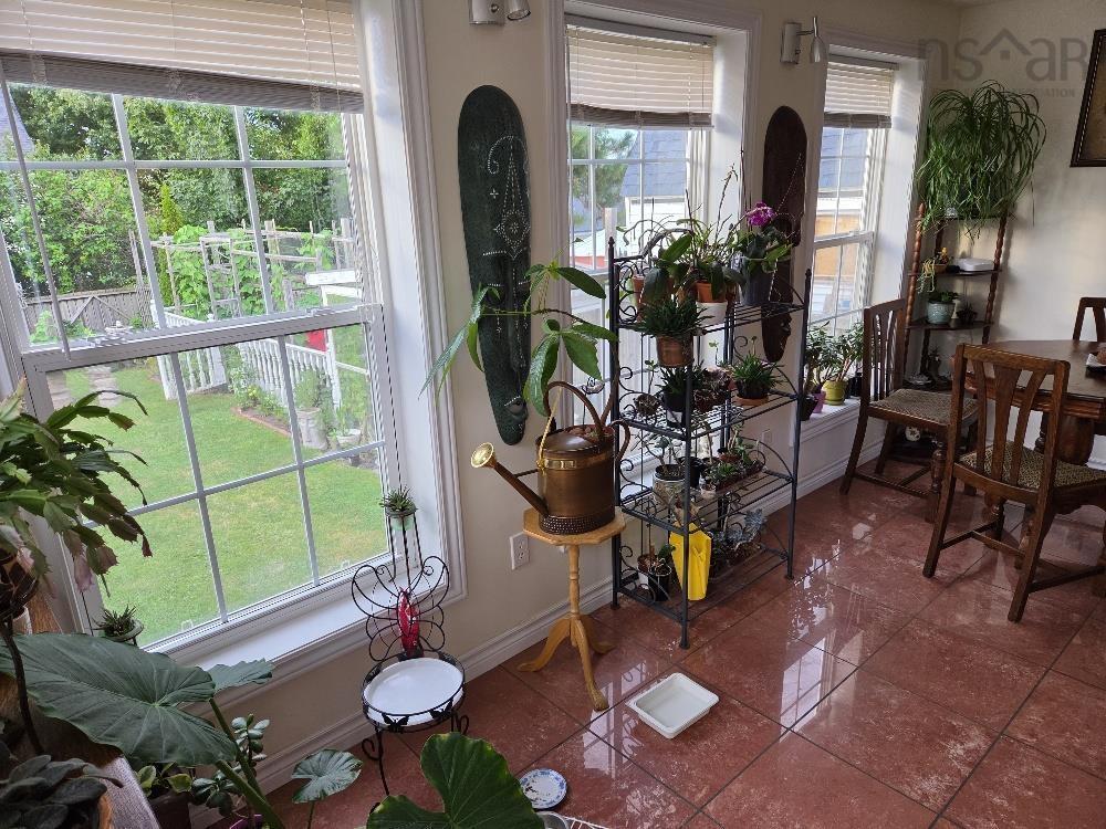 












7 Douglas St

,
Truro,




NS
B2N 2E6

