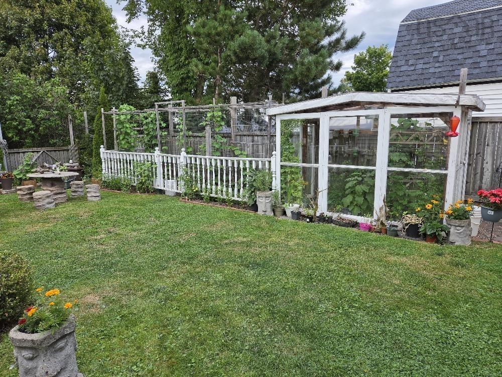 












7 Douglas St

,
Truro,




NS
B2N 2E6


