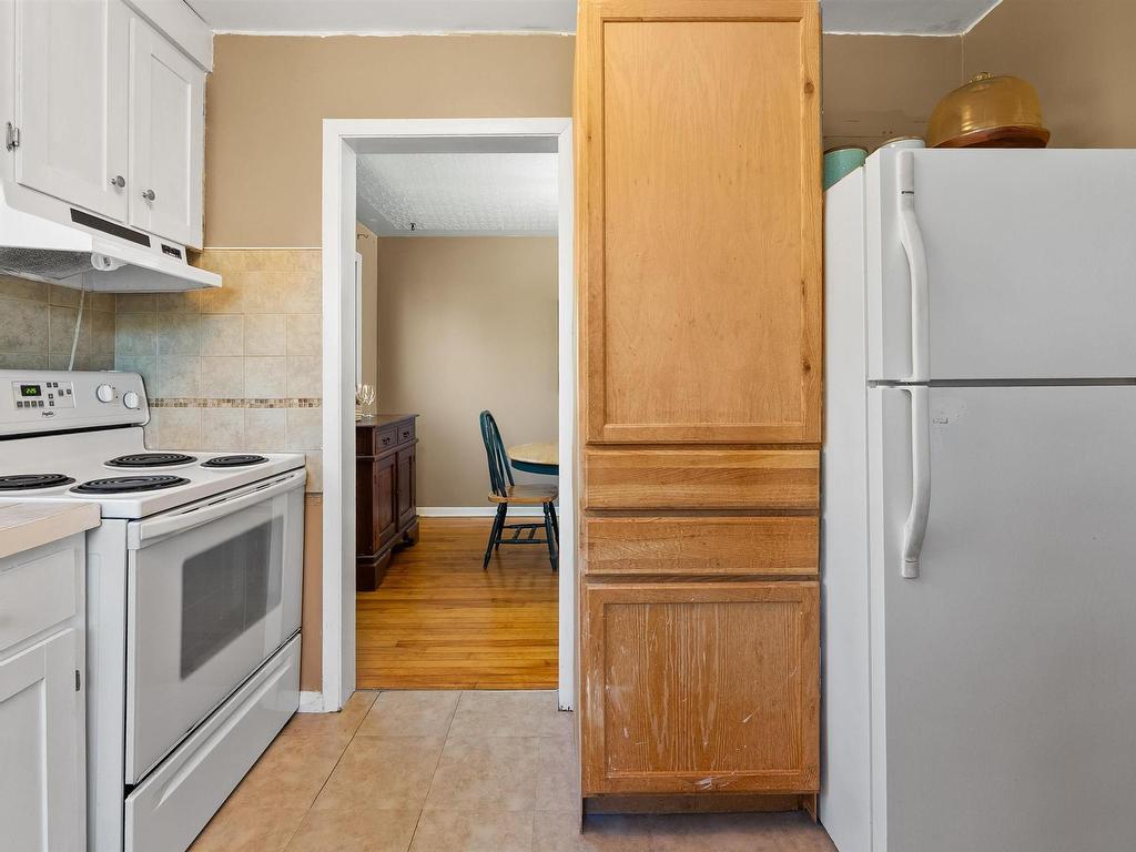 












29 Clearview Street

,
Spryfield,




NS
B3R 1N7

