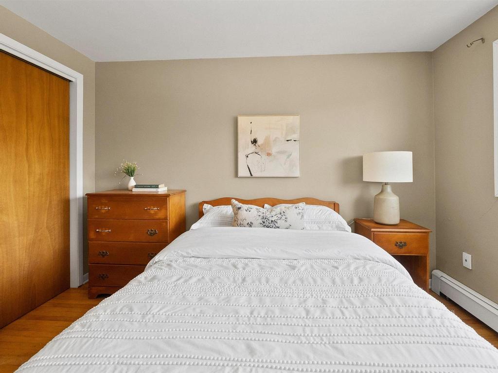 












29 Clearview Street

,
Spryfield,




NS
B3R 1N7

