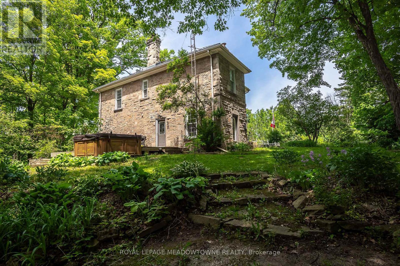 












9920 REGIONAL ROAD 25 ROAD

,
Halton Hills,




Ontario
L9T2X7

