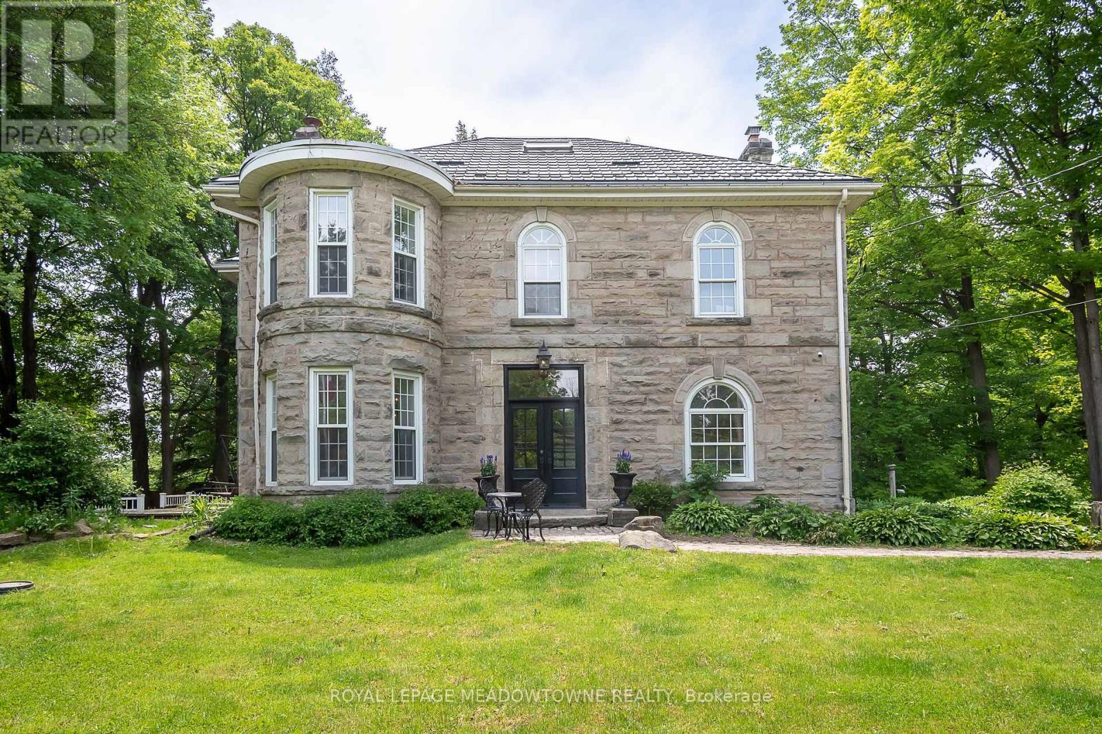 












9920 REGIONAL ROAD 25 ROAD

,
Halton Hills,




Ontario
L9T2X7

