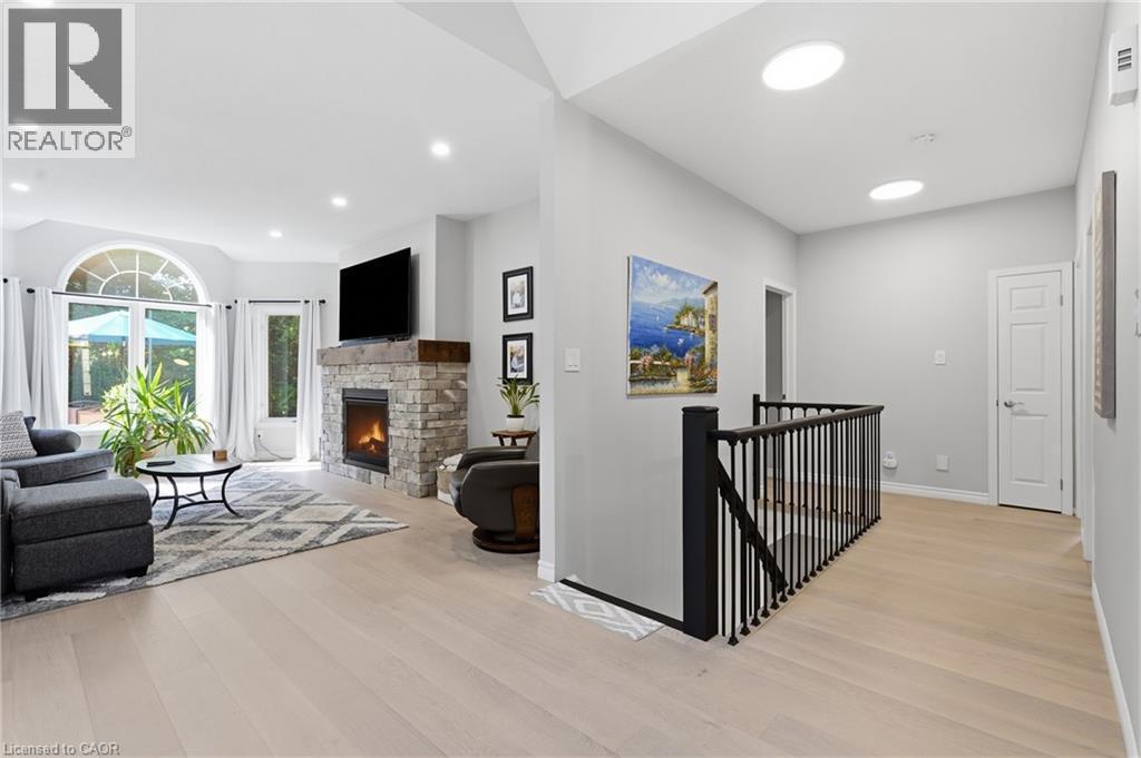 












51 AUTUMN RIDGE Trail

,
Kitchener,




Ontario
N2P2J6

