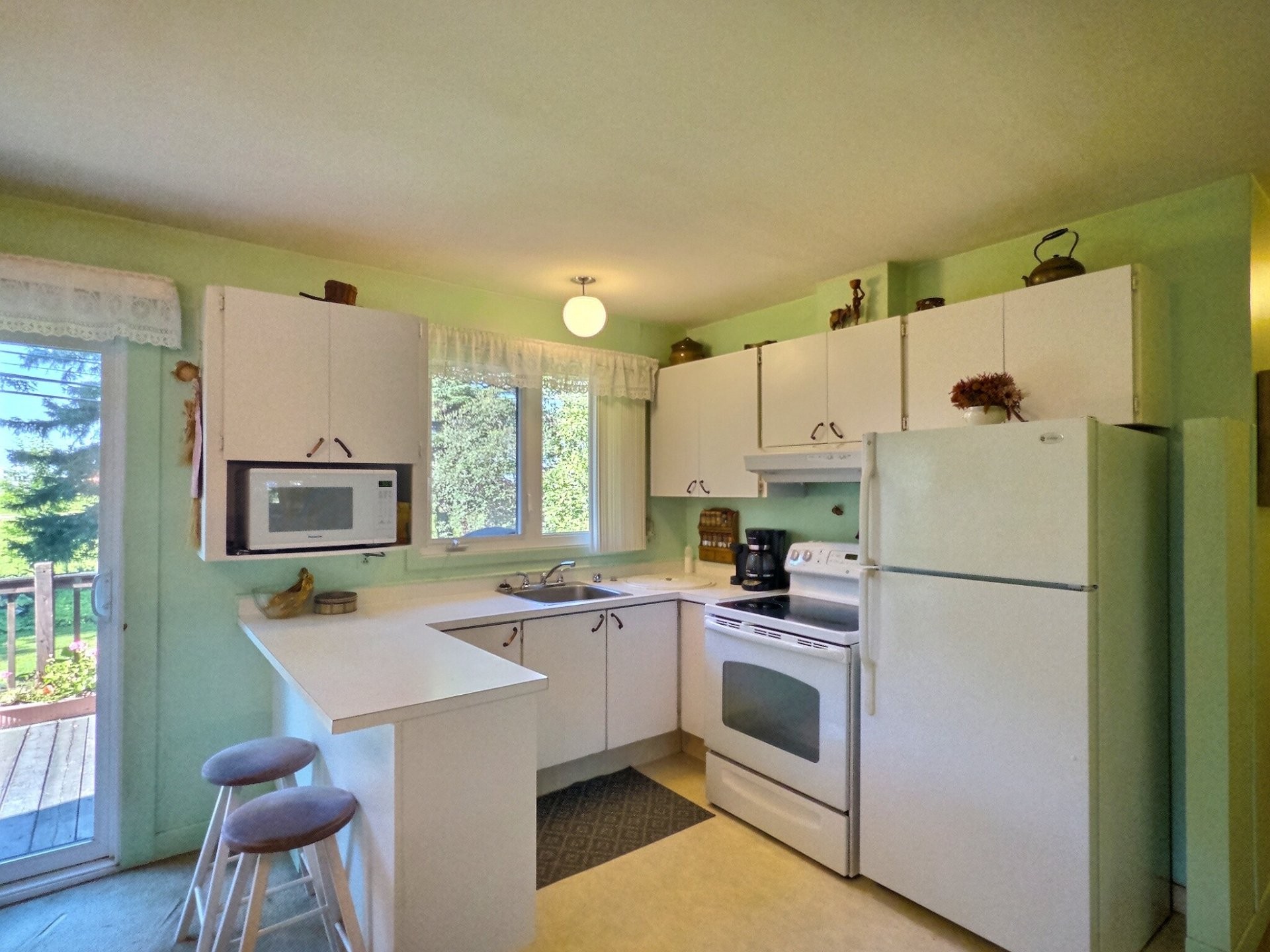









2617


Rue Dubose

,
Saguenay (Jonquière),




QC
G7S1B3

