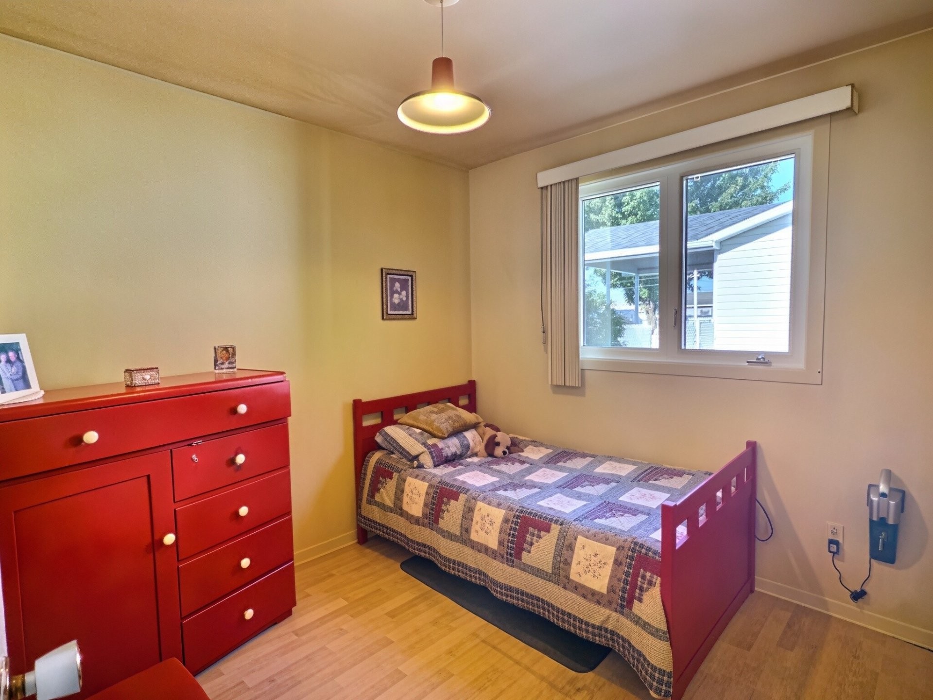 









2617


Rue Dubose

,
Saguenay (Jonquière),




QC
G7S1B3

