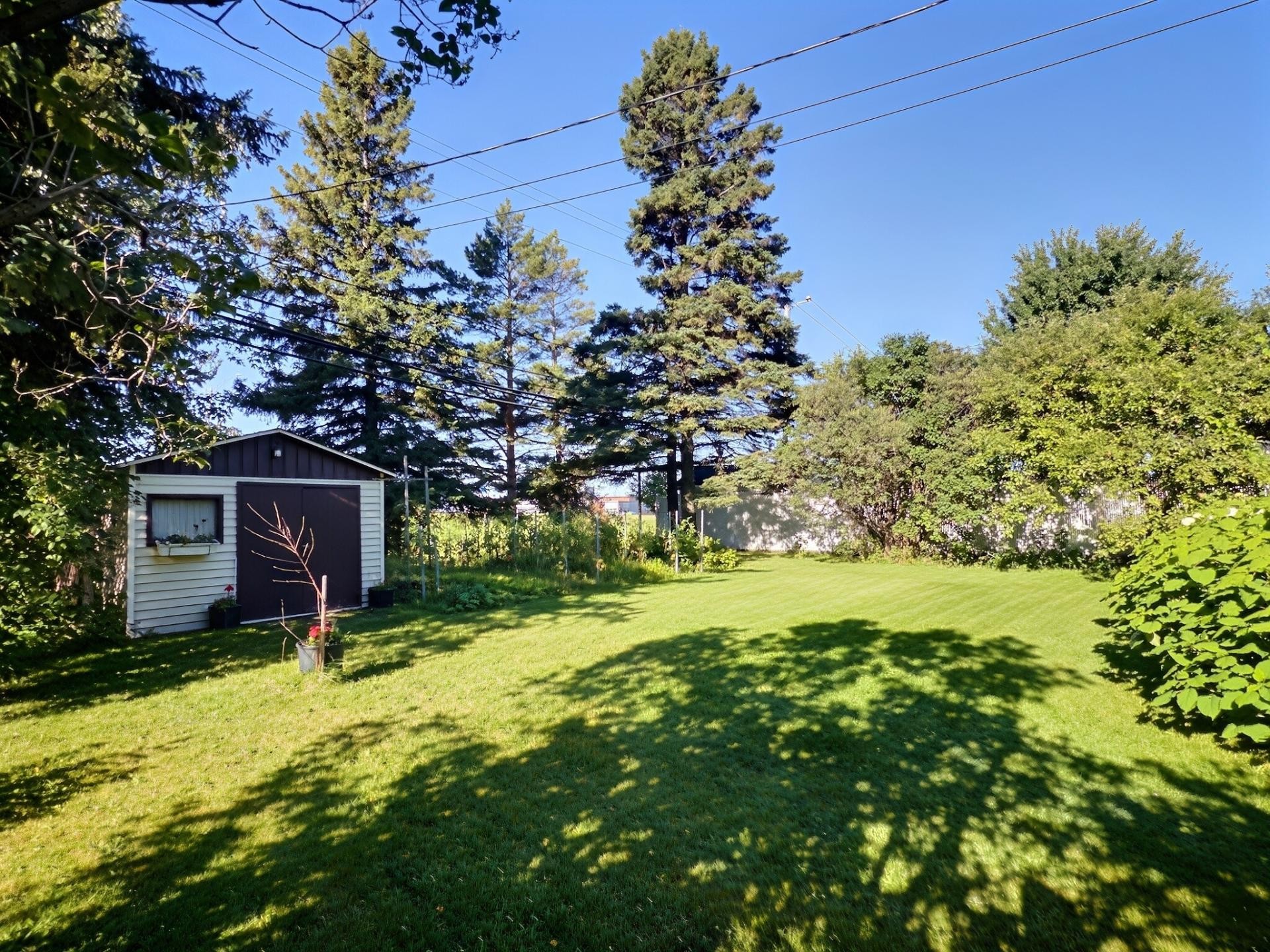 









2617


Rue Dubose

,
Saguenay (Jonquière),




QC
G7S1B3

