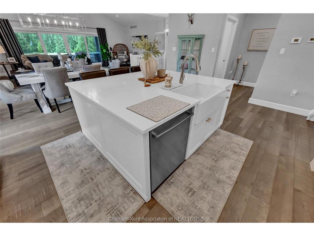 









21267


Adams

Crescent,
Mckay's Corners,




ON
N7M 5J3

