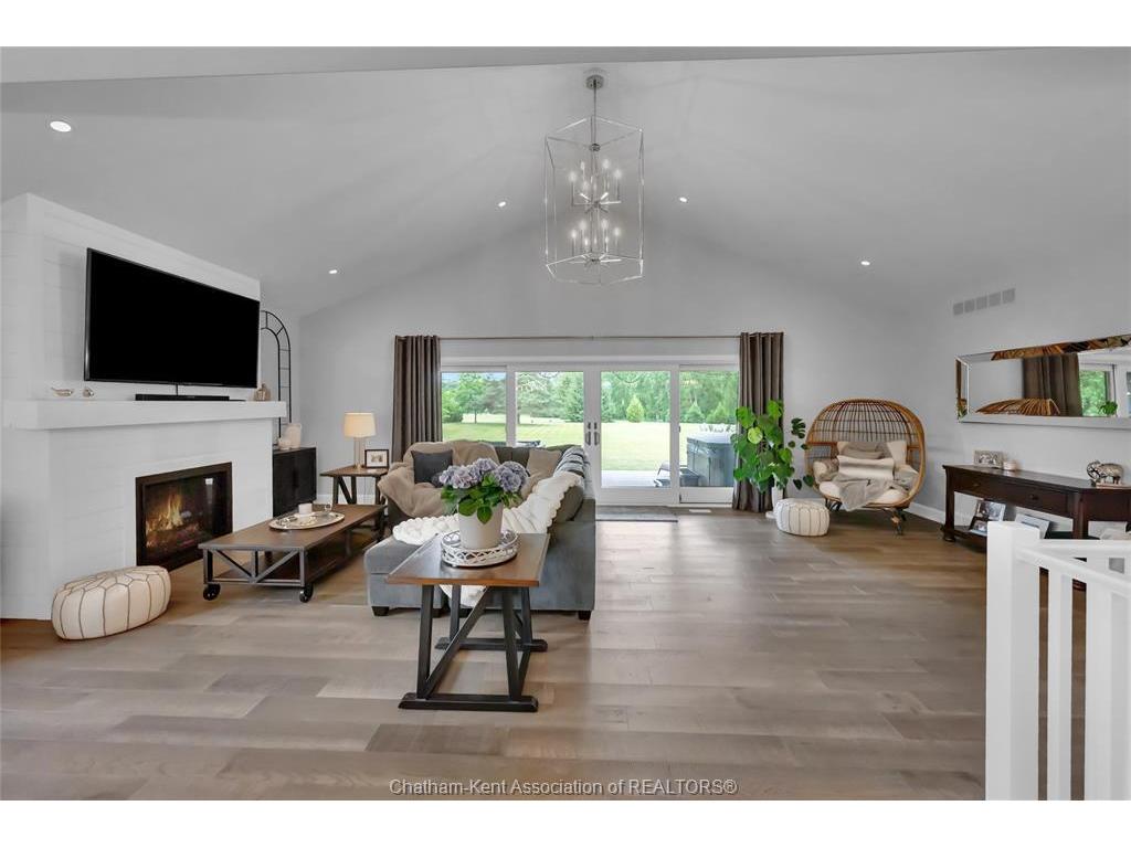 









21267


Adams

Crescent,
Mckay's Corners,




ON
N7M 5J3

