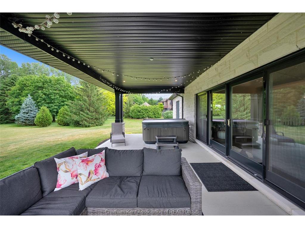 









21267


Adams

Crescent,
Mckay's Corners,




ON
N7M 5J3


