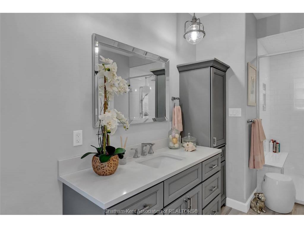 









21267


Adams

Crescent,
Mckay's Corners,




ON
N7M 5J3


