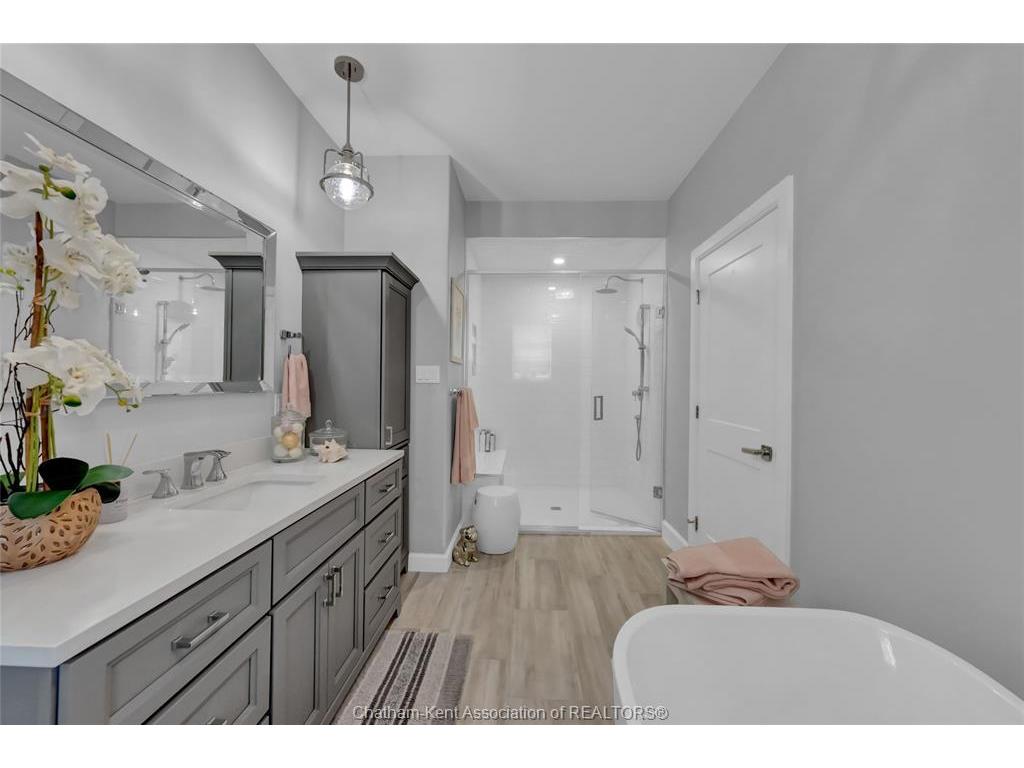 









21267


Adams

Crescent,
Mckay's Corners,




ON
N7M 5J3

