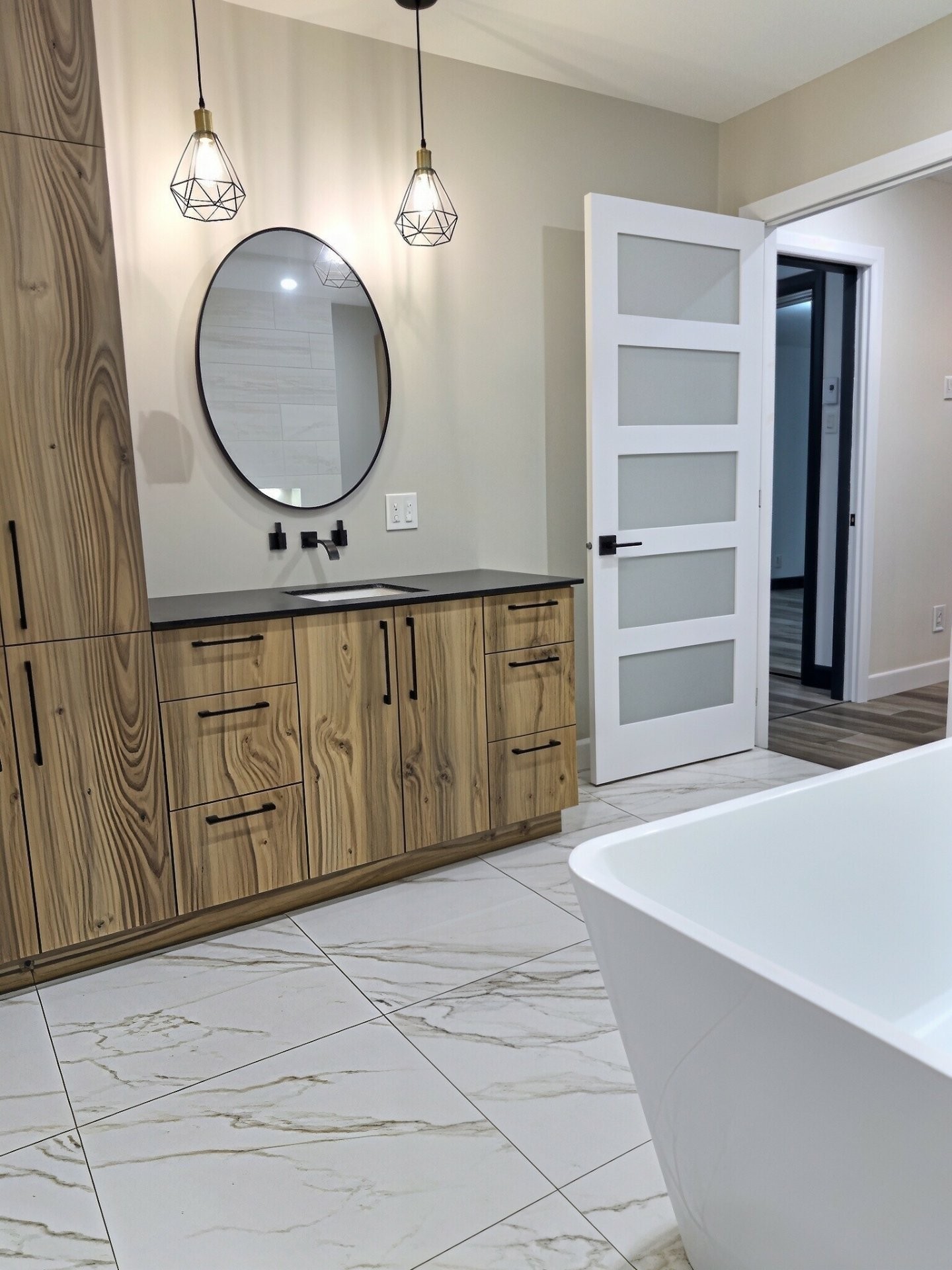 









9


Rue Ranger

,
Ville-Marie,




QC
J9V1Y3

