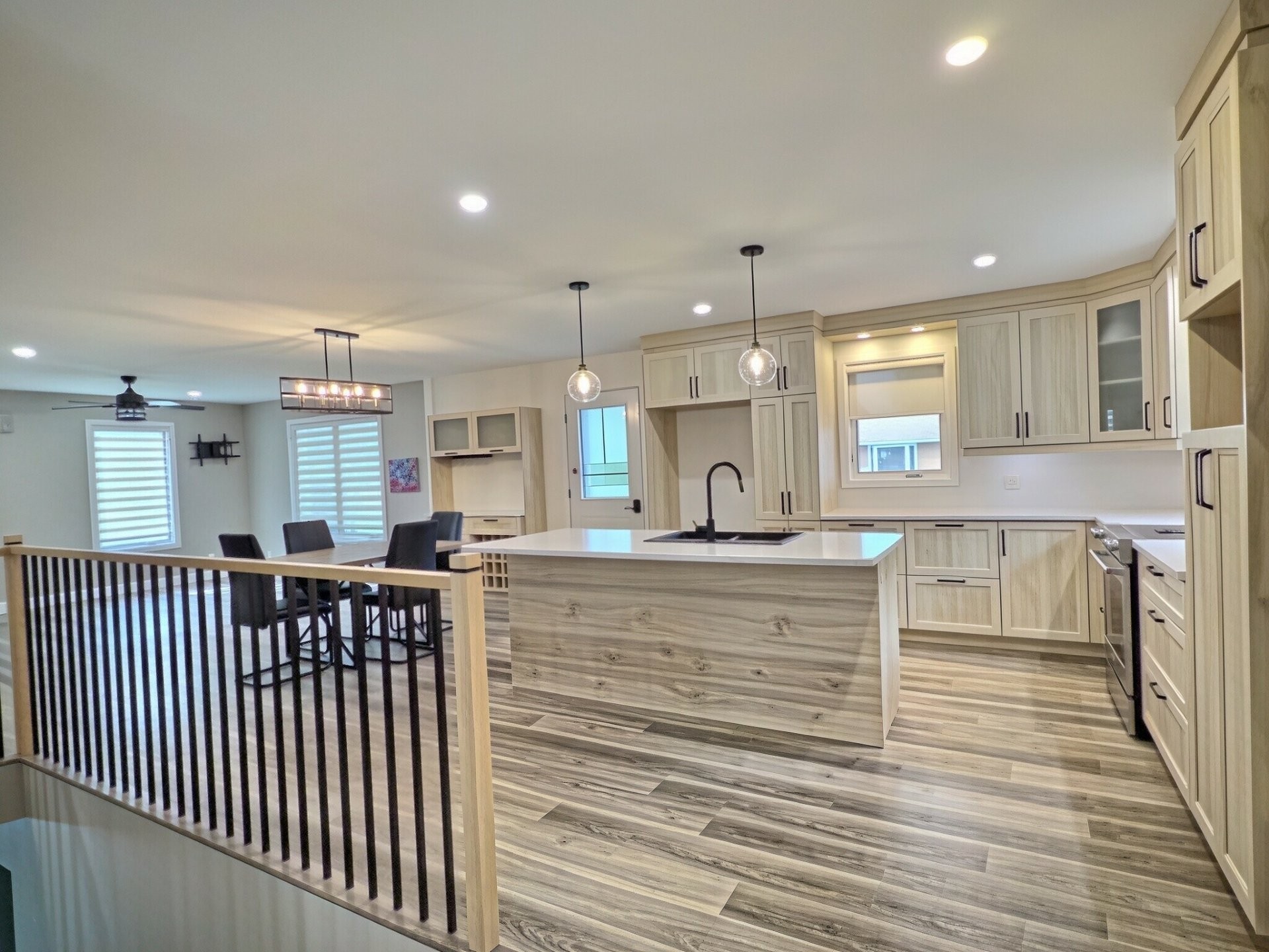 









9


Rue Ranger

,
Ville-Marie,




QC
J9V1Y3


