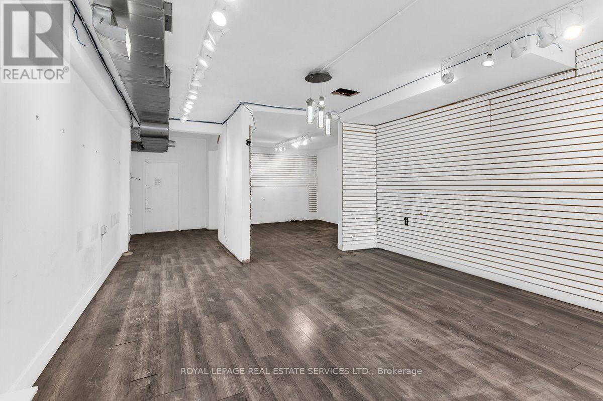 












1366 QUEEN STREET W

,
Toronto,




Ontario
M6K1L7

