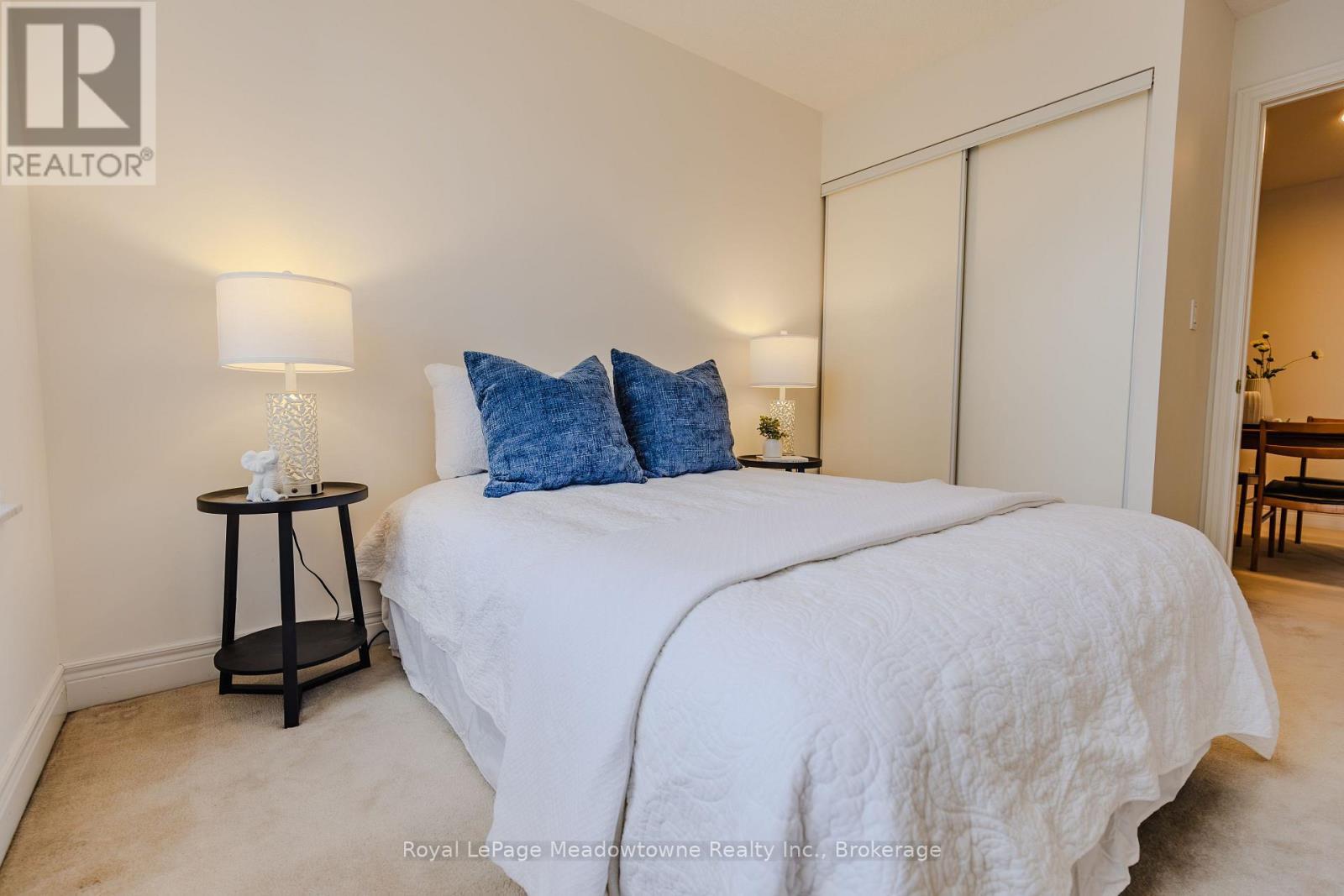 












1016 - 5418 YONGE STREET

,
Toronto (Willowdale West),




Ontario
M2N6X4

