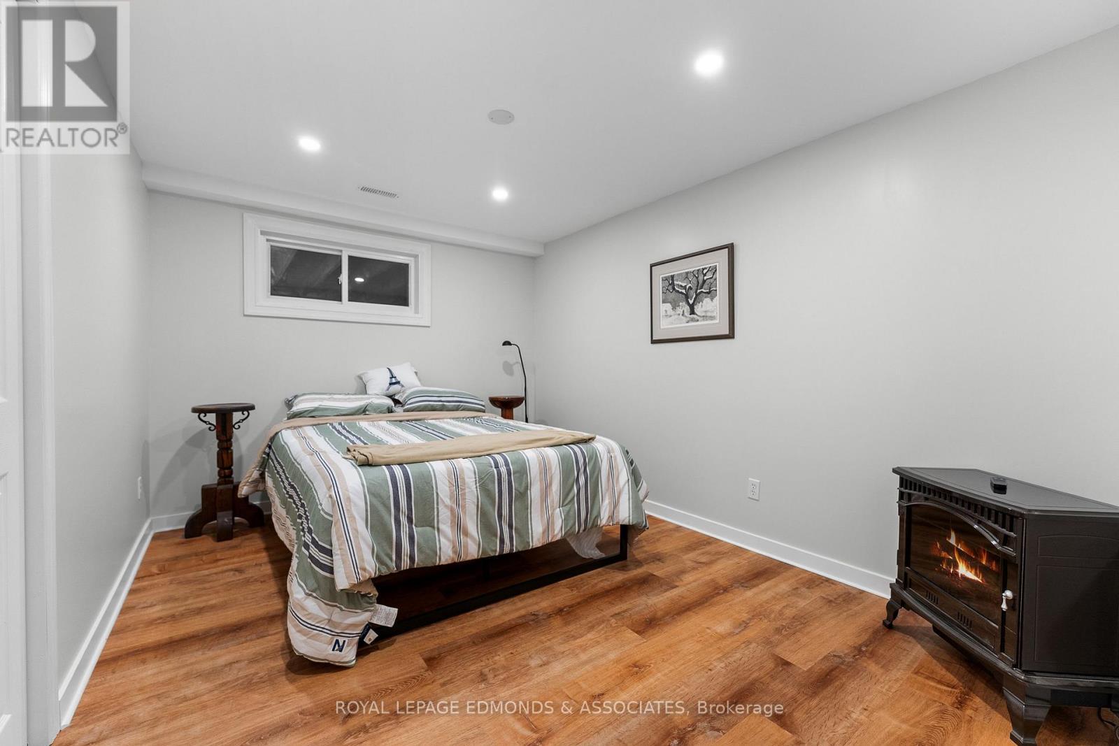 












57 KRAUSE STREET

,
Laurentian Valley,




Ontario
K8A5L8

