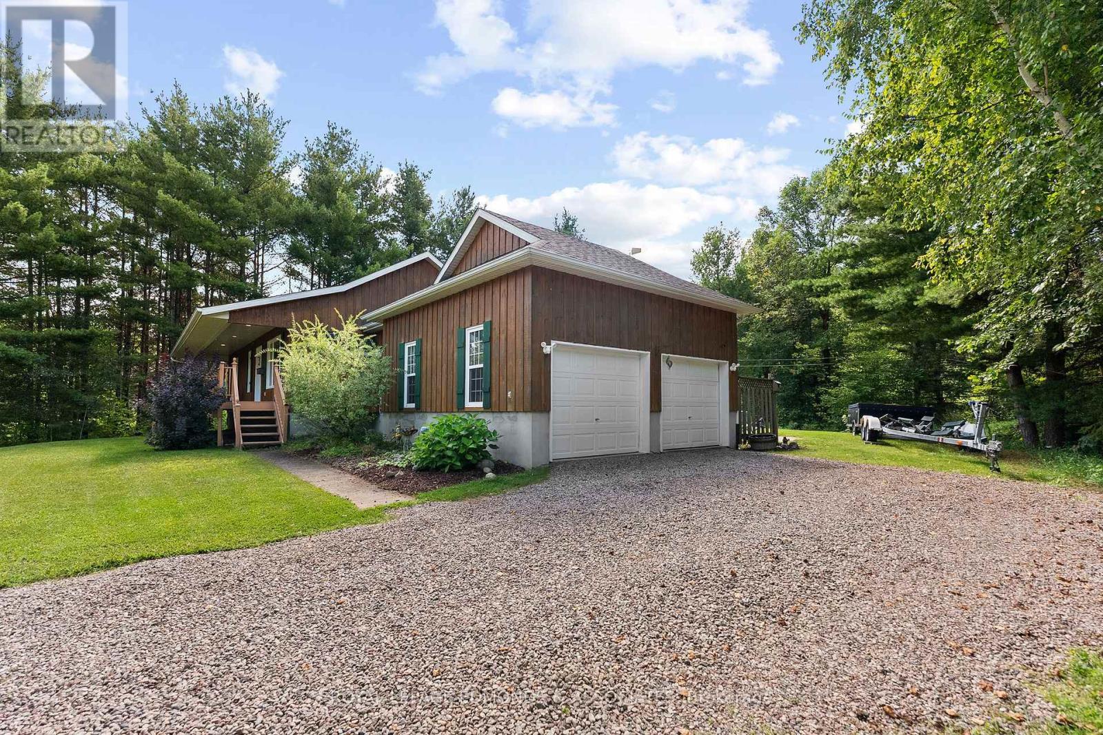 












57 KRAUSE STREET

,
Laurentian Valley,




Ontario
K8A5L8

