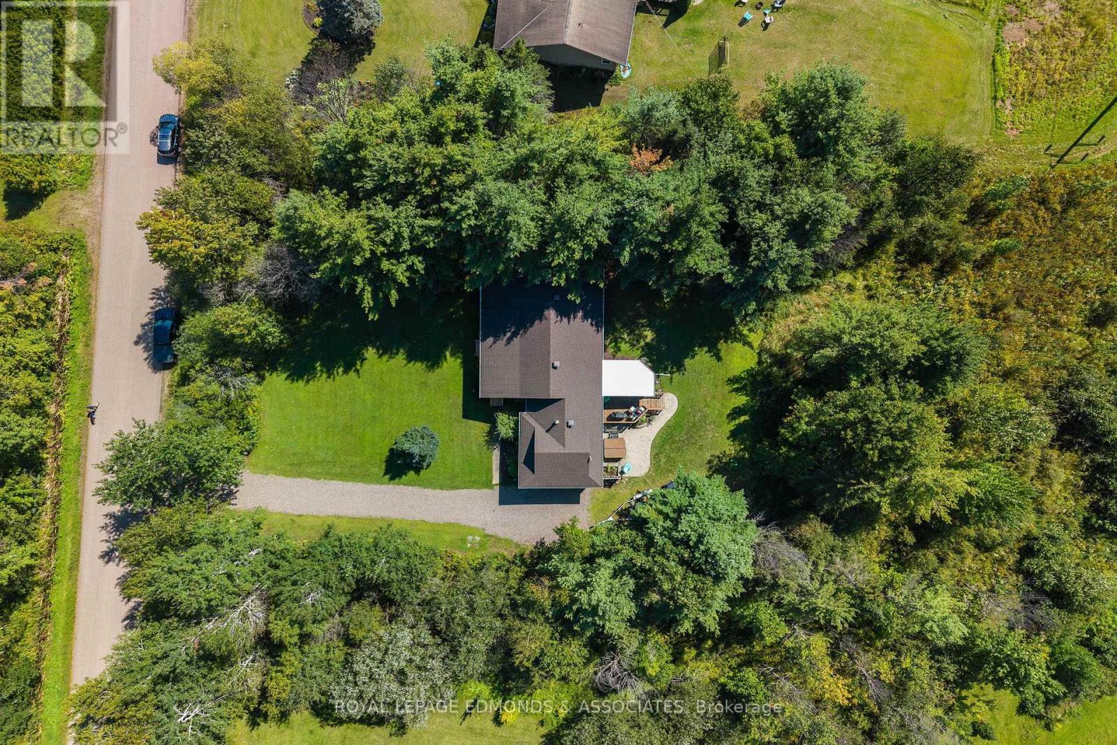 












57 KRAUSE STREET

,
Laurentian Valley,




Ontario
K8A5L8

