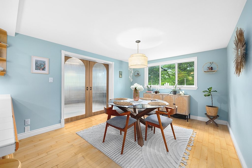 









2


Av. Edgewood

,
Bristol,




QC
J0X1G0

