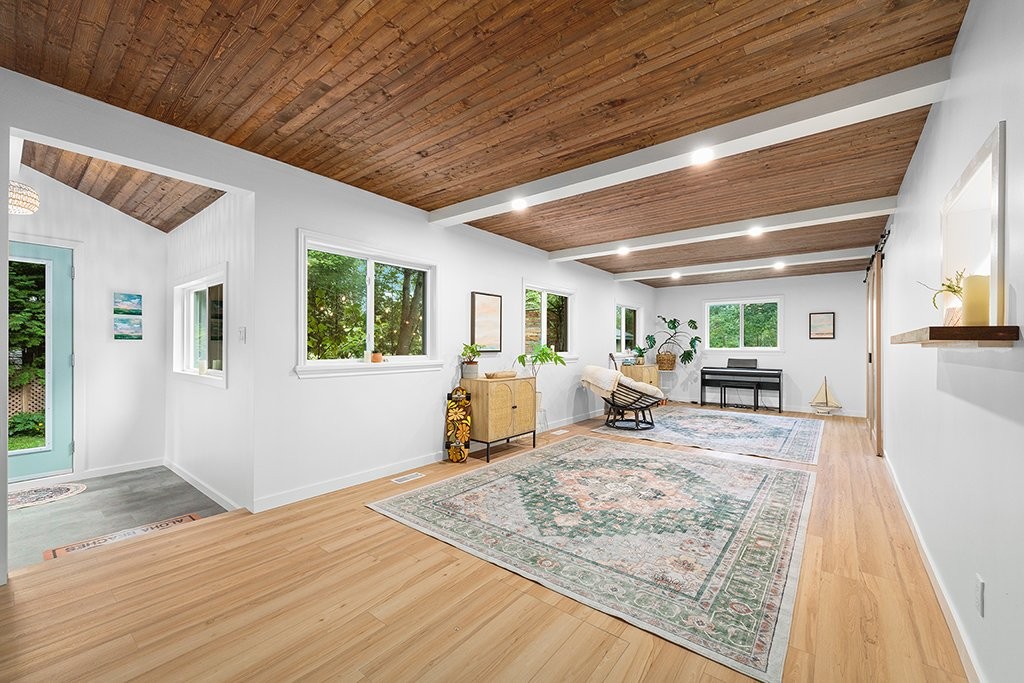 









2


Av. Edgewood

,
Bristol,




QC
J0X1G0

