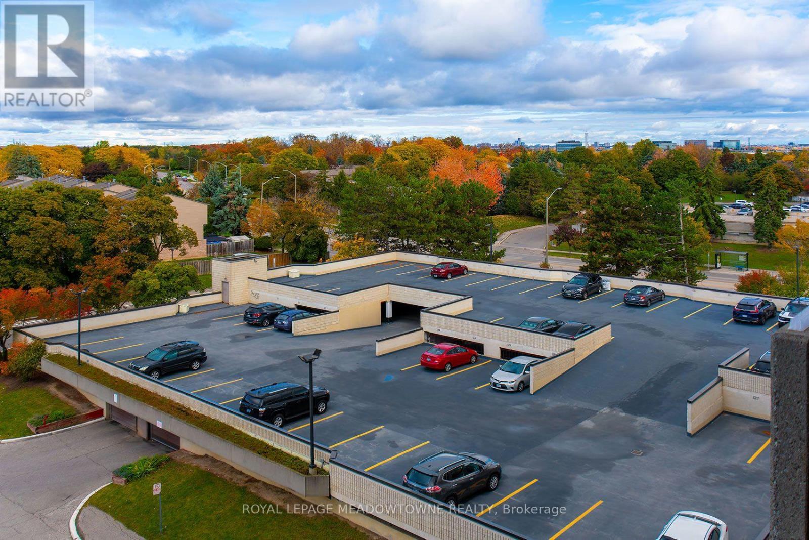 












206 - 6720 GLEN ERIN DRIVE

,
Mississauga,




Ontario
L5N3K8

