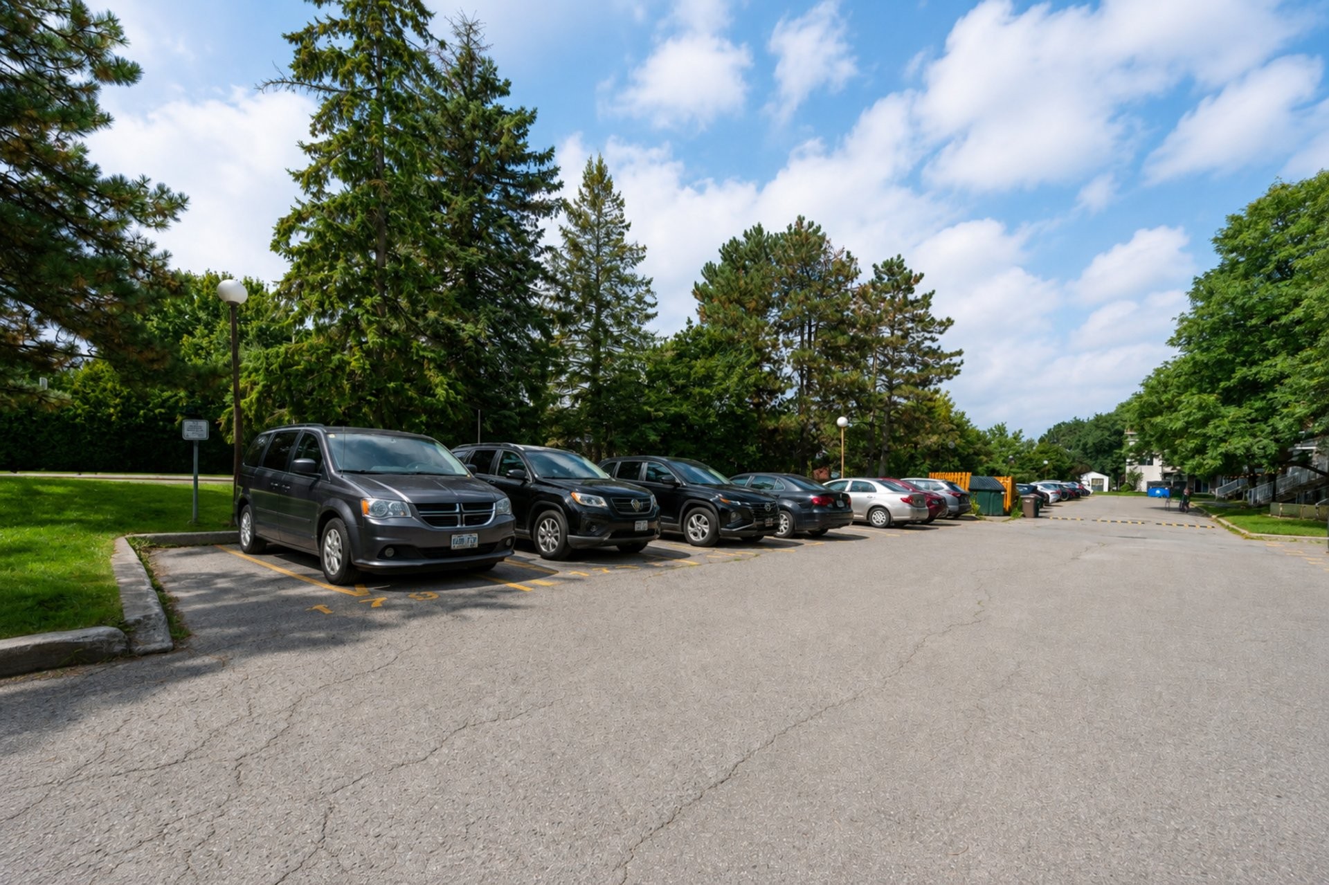 









481


Boul. St-Raymond

,
Gatineau (Hull),




QC
J9A1X3


