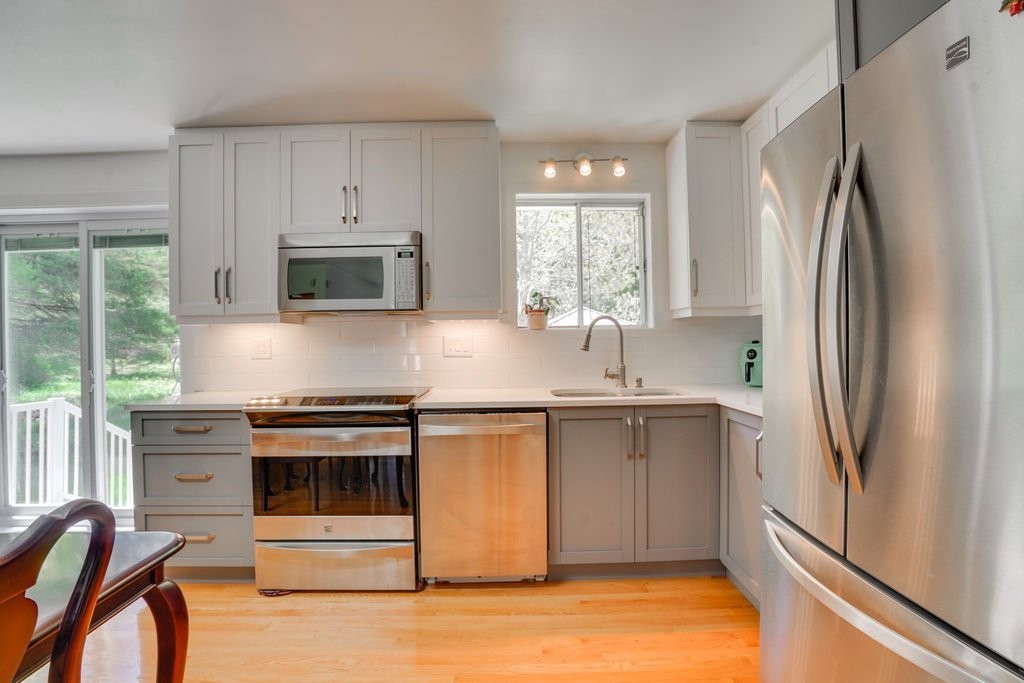 









802


Boul. St-René E.

,
Gatineau (Gatineau),




QC
J8P1T3

