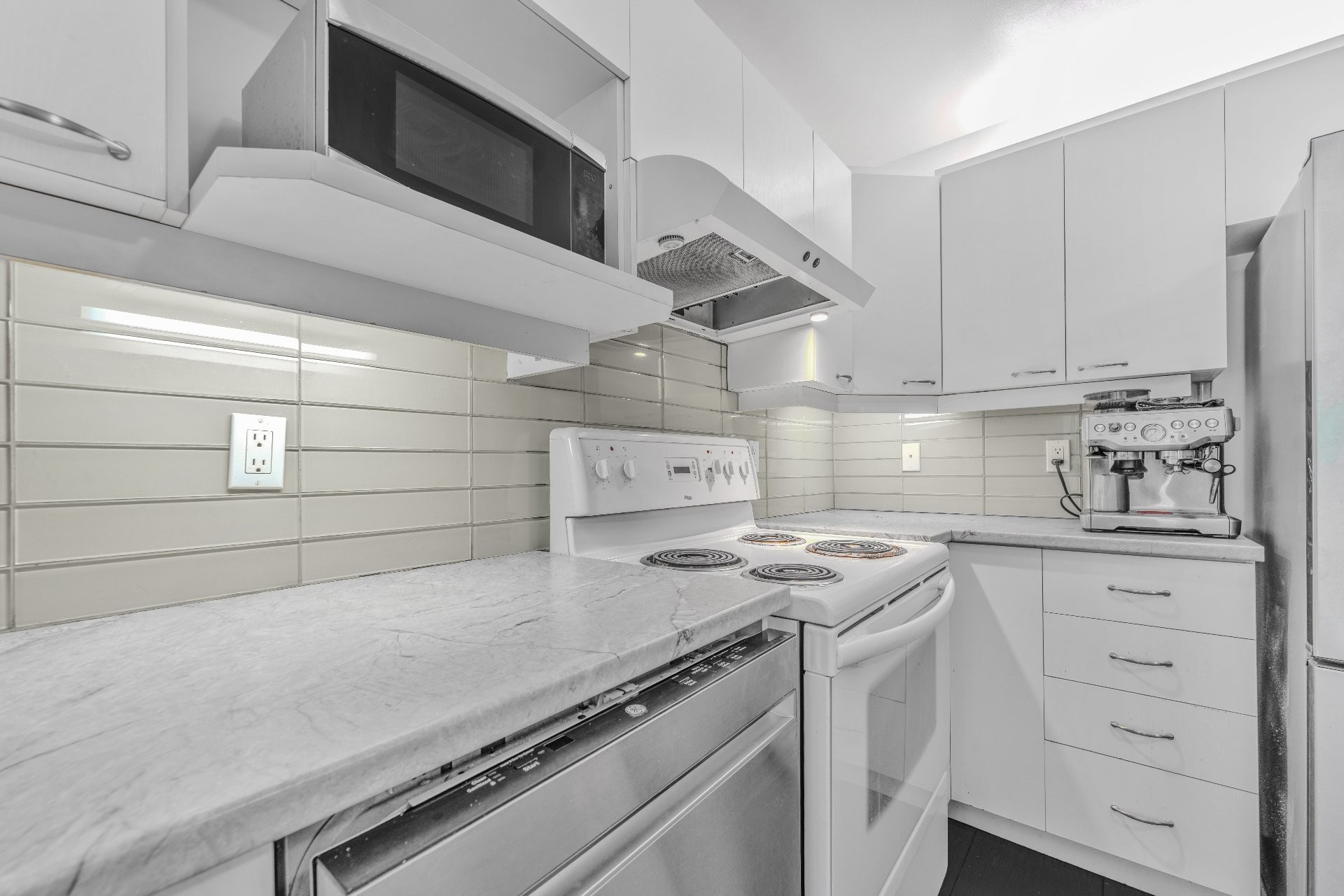 









1106


Rue Hélène-Boullé

,
Boucherville,




QC
J4B2A7

