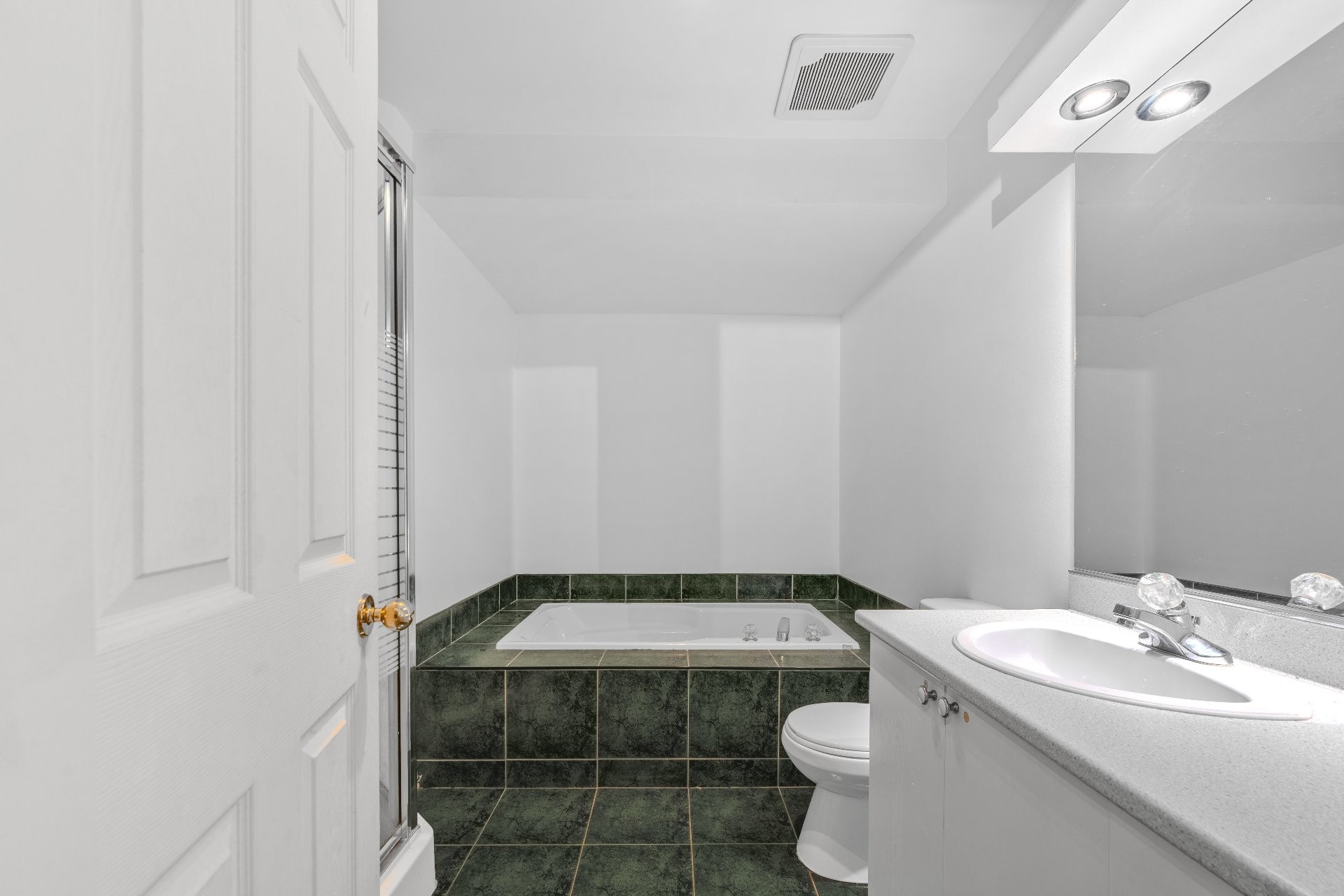 









1106


Rue Hélène-Boullé

,
Boucherville,




QC
J4B2A7

