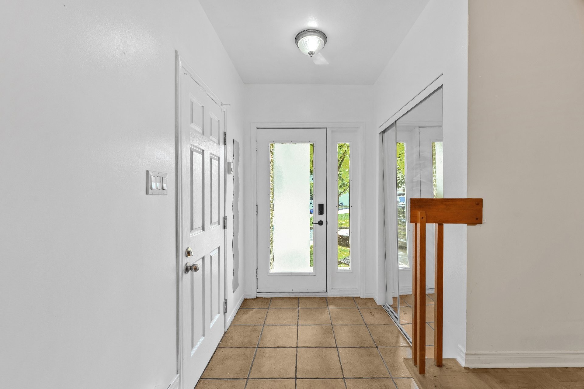 









1106


Rue Hélène-Boullé

,
Boucherville,




QC
J4B2A7

