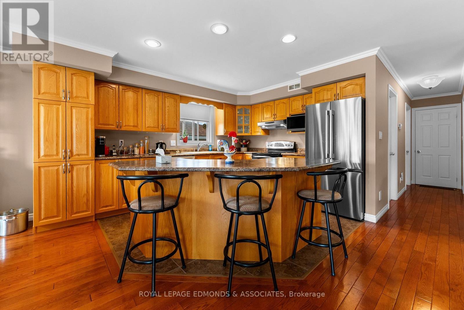 












626 MOSS DRIVE

,
Pembroke,




Ontario
K8A8R7

