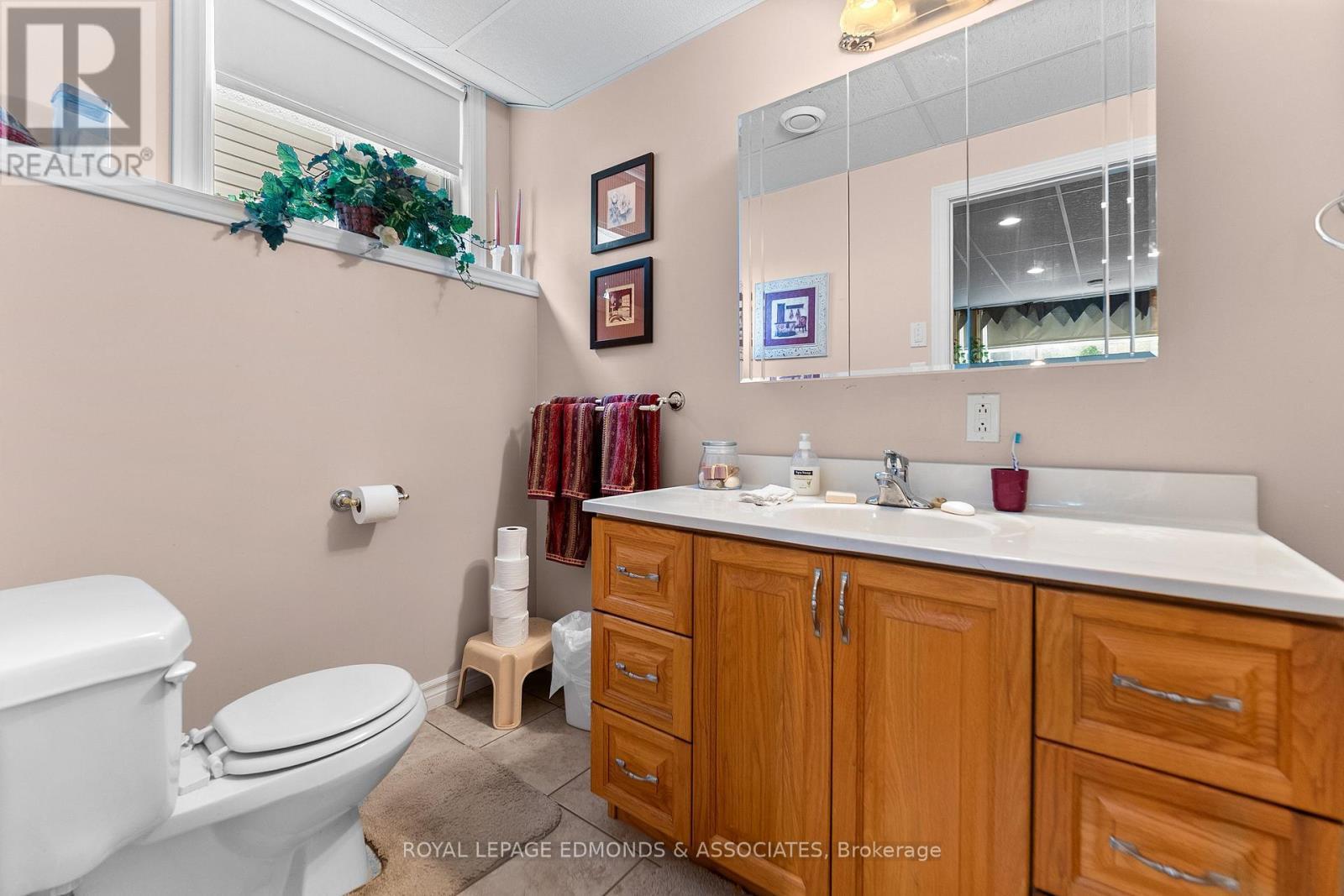 












626 MOSS DRIVE

,
Pembroke,




Ontario
K8A8R7

