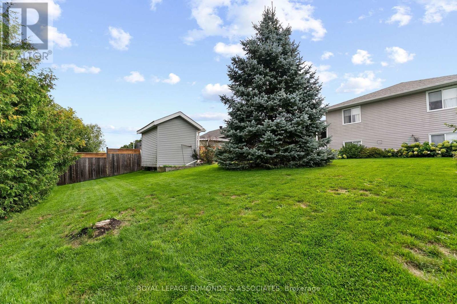 












626 MOSS DRIVE

,
Pembroke,




Ontario
K8A8R7


