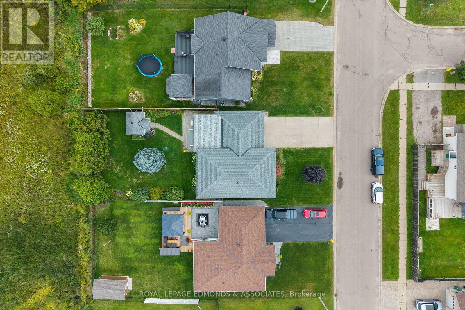 












626 MOSS DRIVE

,
Pembroke,




Ontario
K8A8R7

