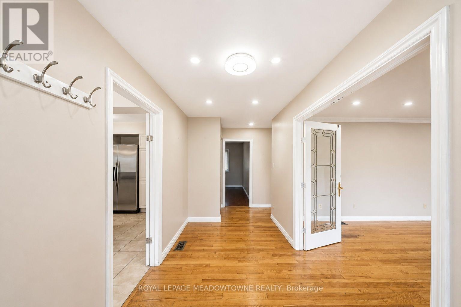 












9078 WELLINGTON RD 124

,
Erin,




Ontario
N1H6H7


