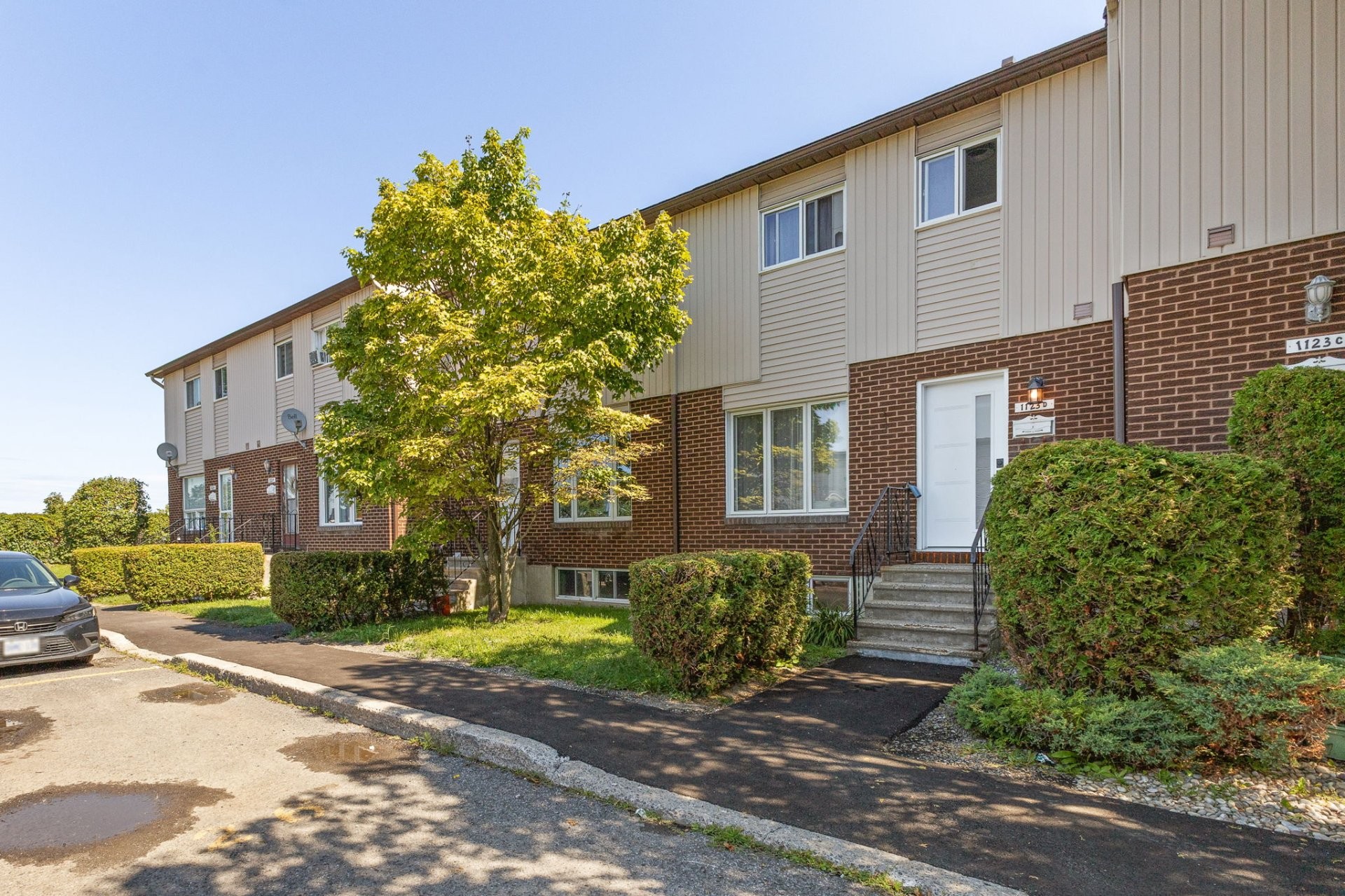 









1123


Boul. St-René O.

, D,
Gatineau (Gatineau),




QC
J8T6L6

