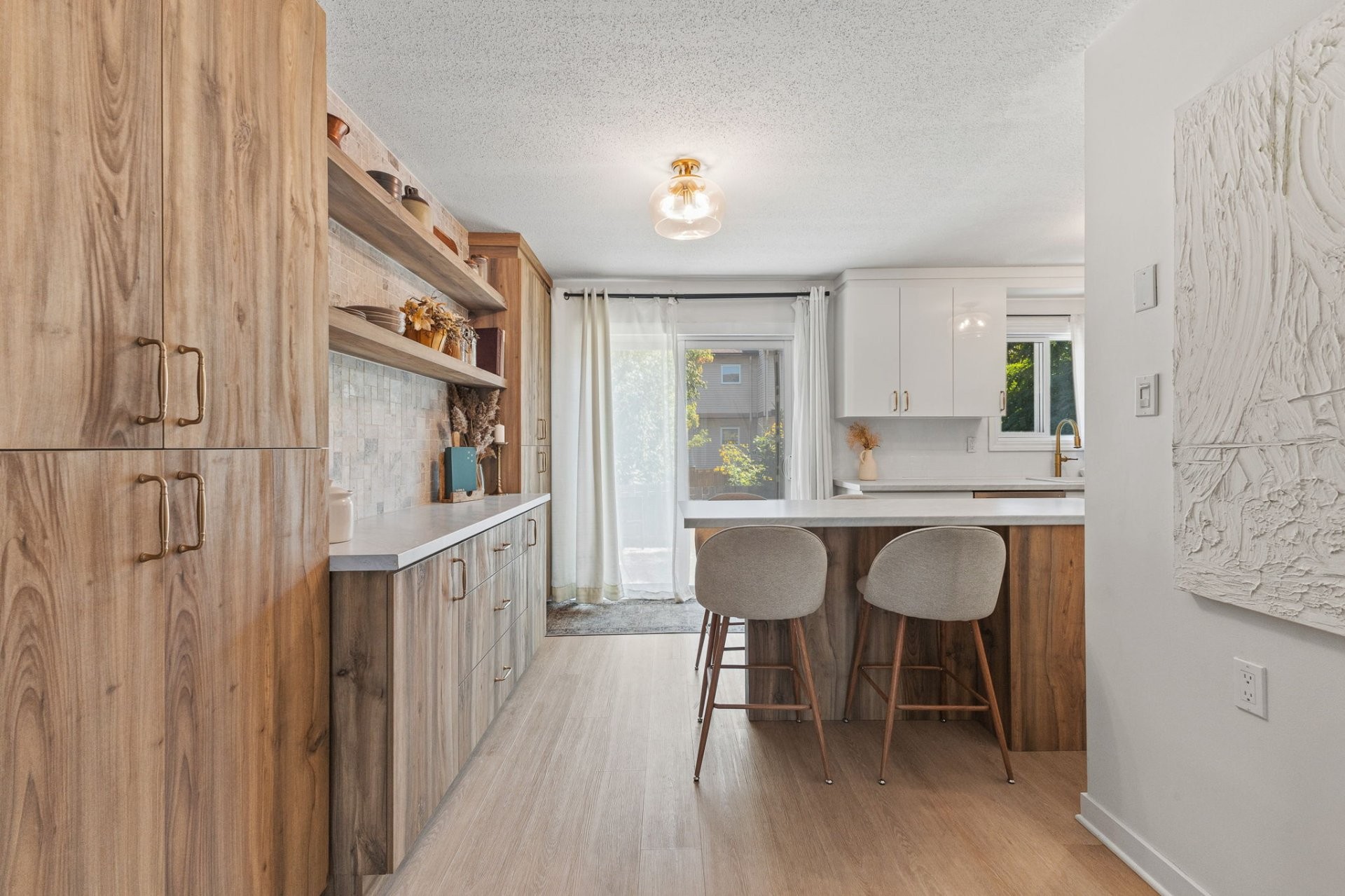 









1123


Boul. St-René O.

, D,
Gatineau (Gatineau),




QC
J8T6L6

