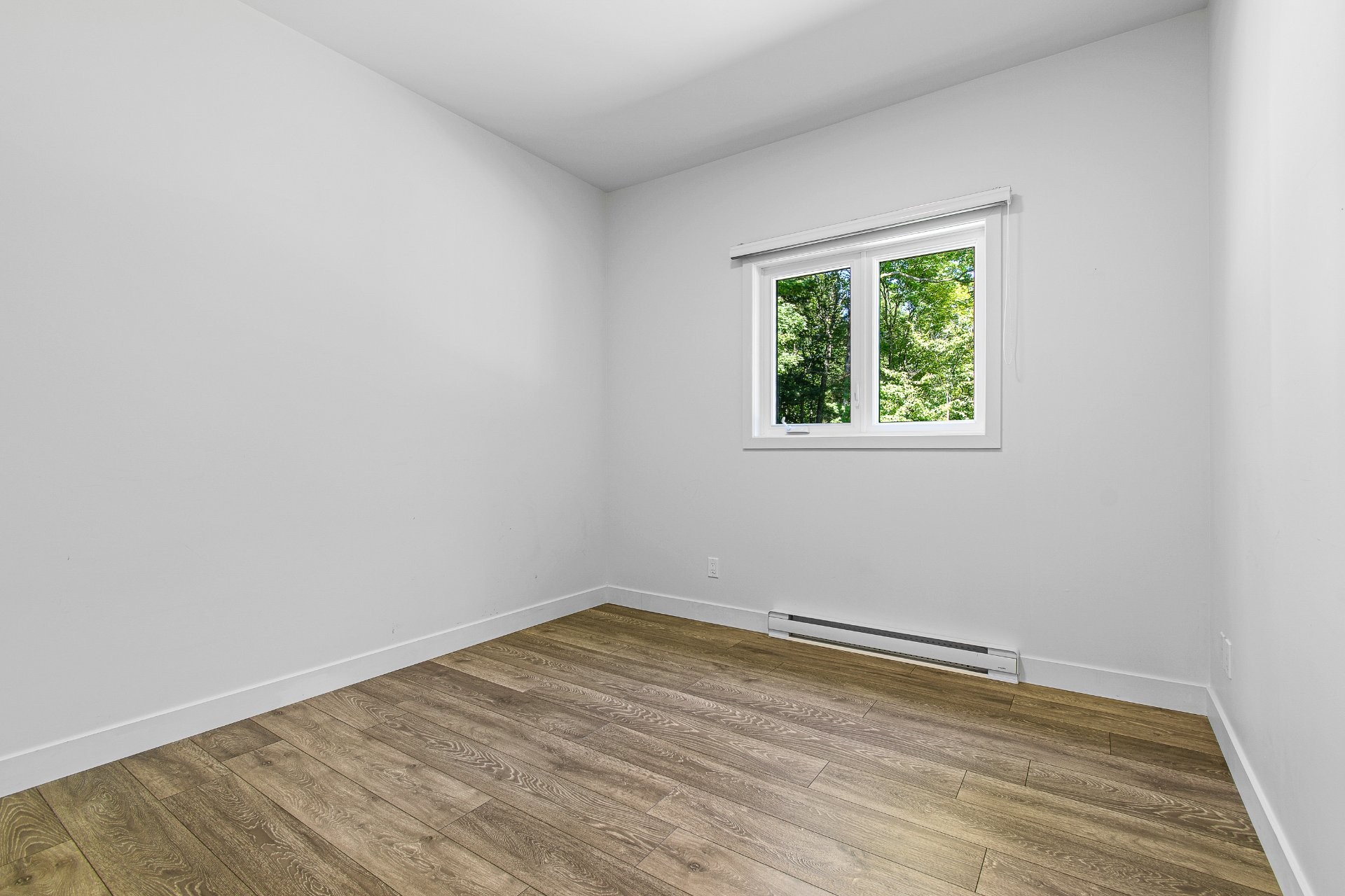 









26


Rue Des Ormeaux

,
Saint-André-d'Argenteuil,




QC
J0V1X0

