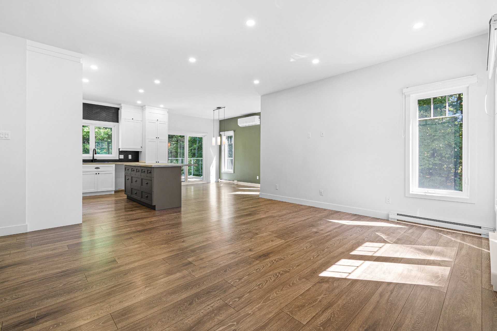 









26


Rue Des Ormeaux

,
Saint-André-d'Argenteuil,




QC
J0V1X0

