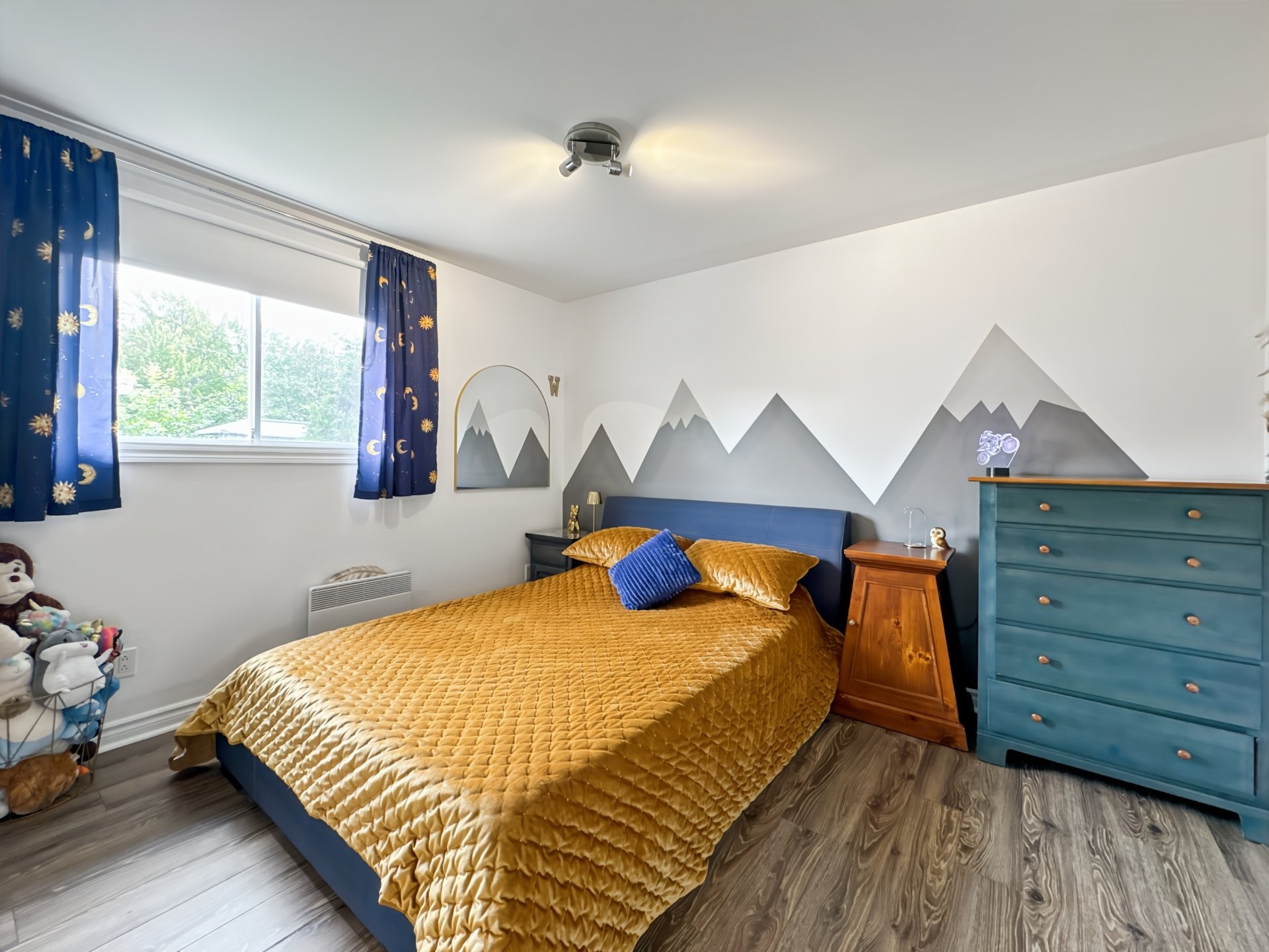 









826


Rue des Pâquerettes

,
Mascouche,




QC
J7L3A2

