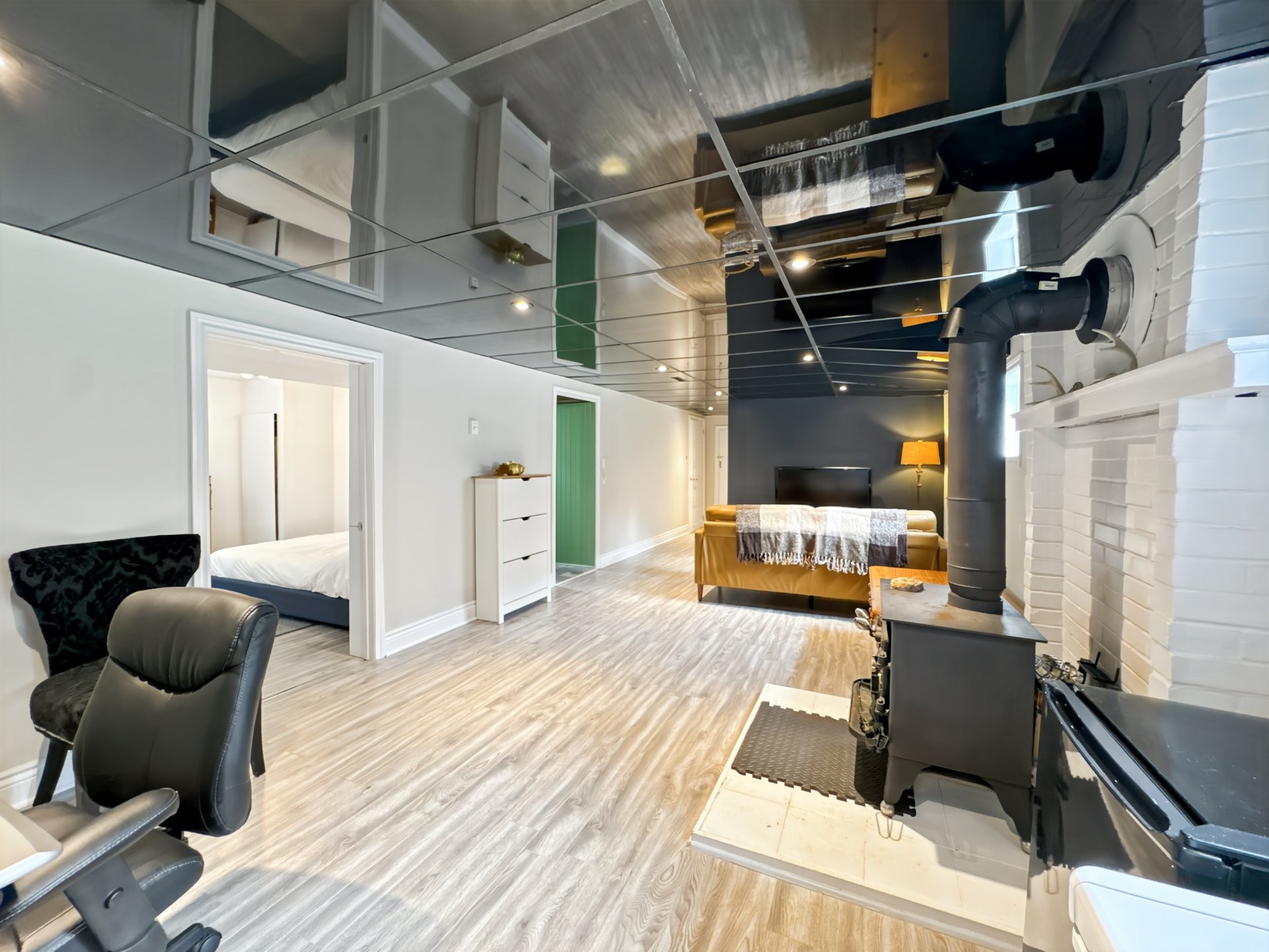 









826


Rue des Pâquerettes

,
Mascouche,




QC
J7L3A2

