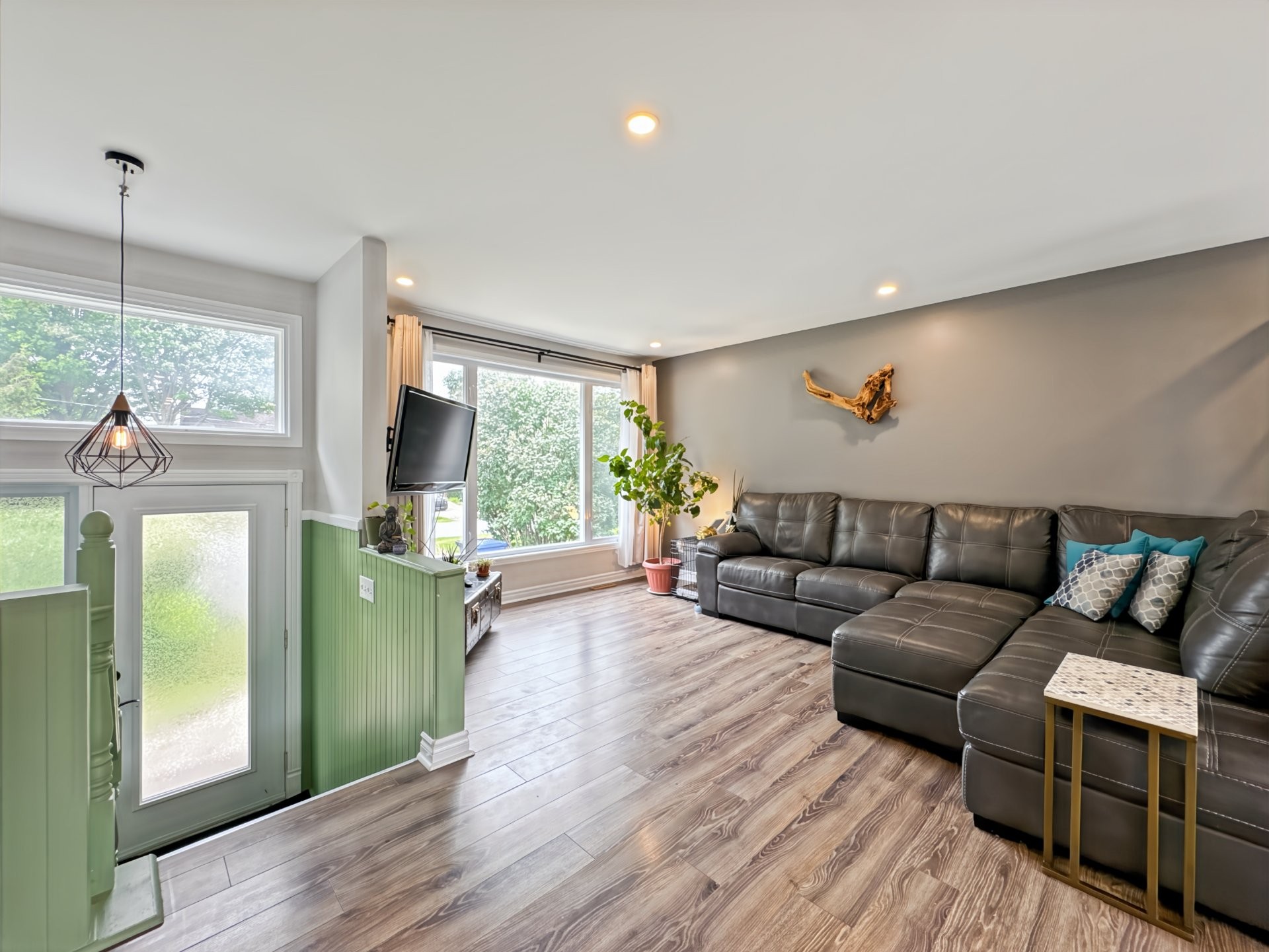 









826


Rue des Pâquerettes

,
Mascouche,




QC
J7L3A2

