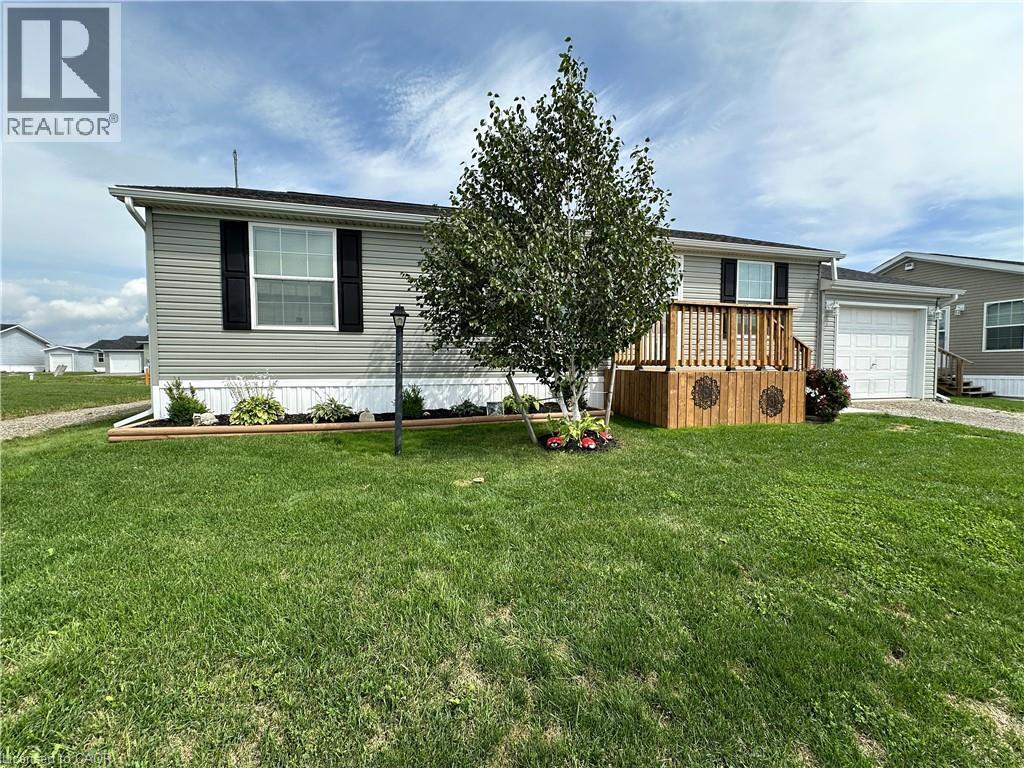 












14 COPPER BEECH Drive

,
Haldimand County,




Ontario
N0A1L0

