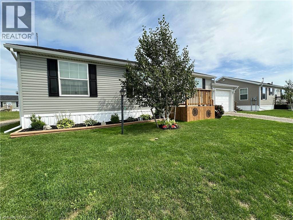 












14 COPPER BEECH Drive

,
Haldimand County,




Ontario
N0A1L0

