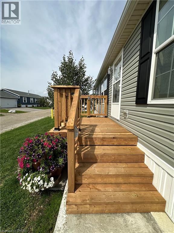 












14 COPPER BEECH Drive

,
Haldimand County,




Ontario
N0A1L0

